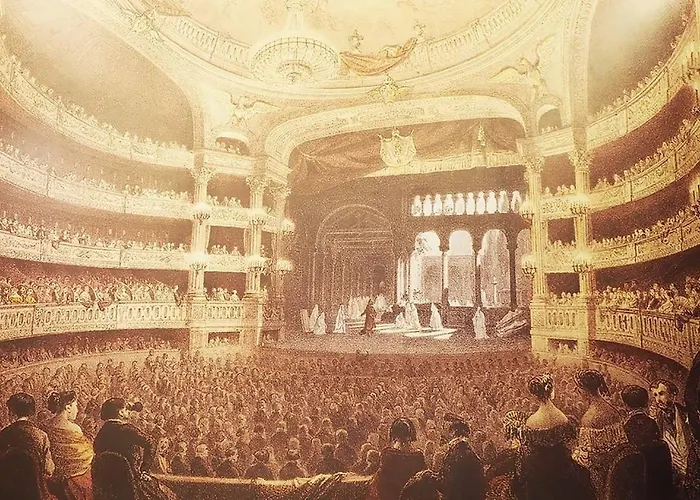 Apartment Palais Royal Paris